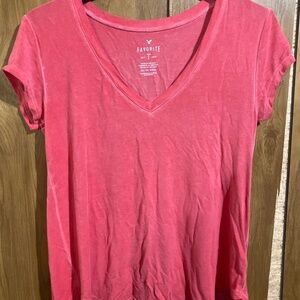 AMERICAN EAGLE SOFT & SEXY OVERSIZED V-NECK T-SHIRT BRIGHT RED